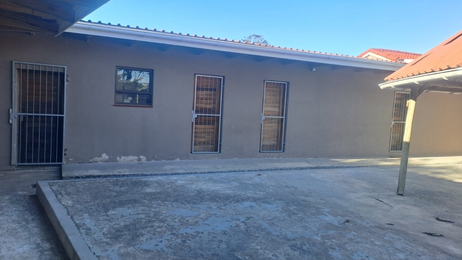  Bedroom Property for Sale in Gonubie Eastern Cape